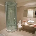 Cube 4* رافيننا