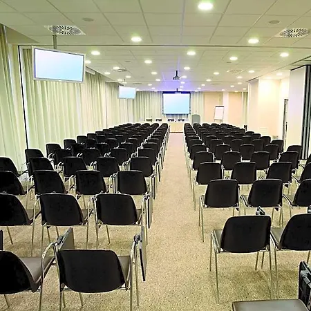 Hotel Cube Rávena